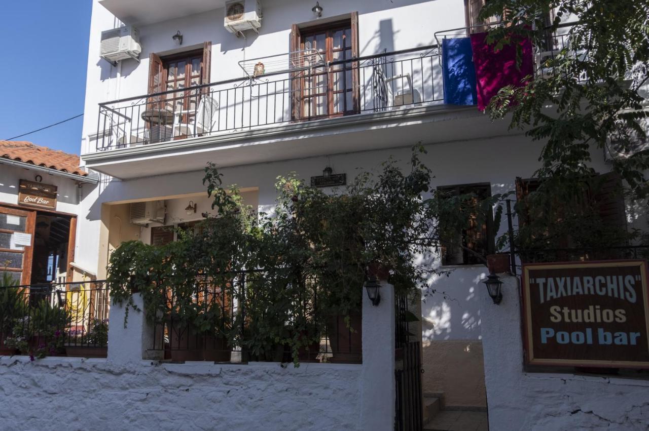 Taxiarchis Apartments Skiathos Town Luaran gambar