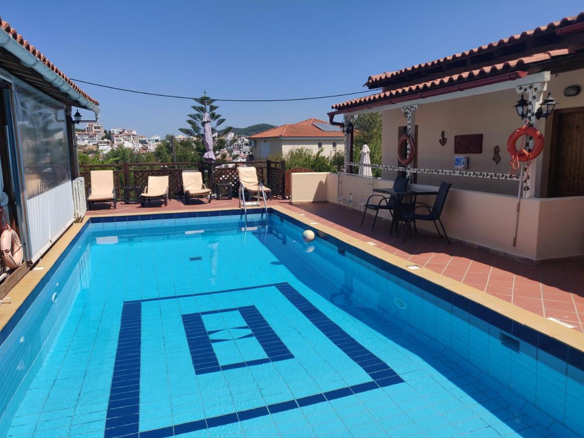Taxiarchis Apartments Skiathos Town Luaran gambar