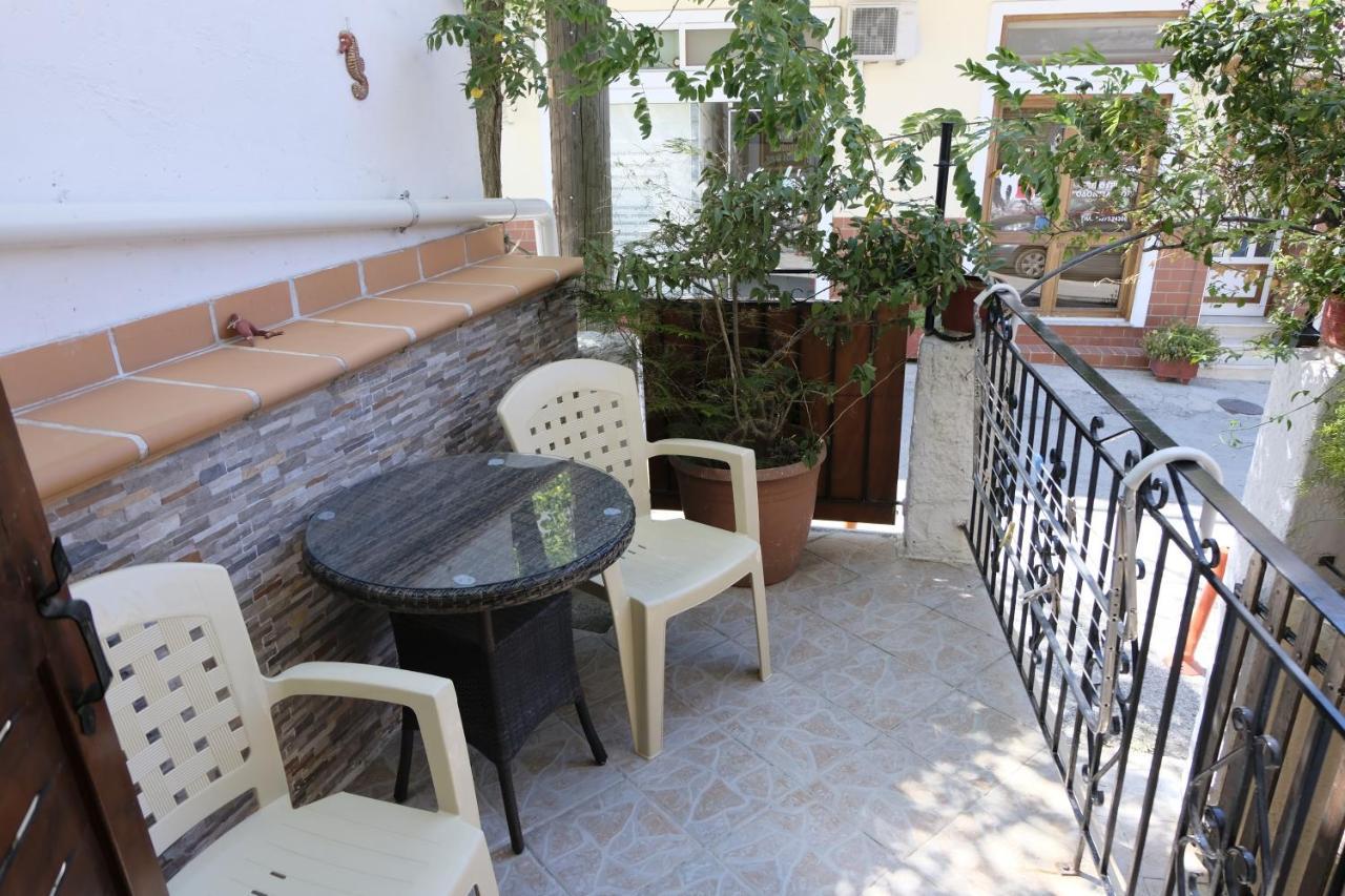 Taxiarchis Apartments Skiathos Town Luaran gambar