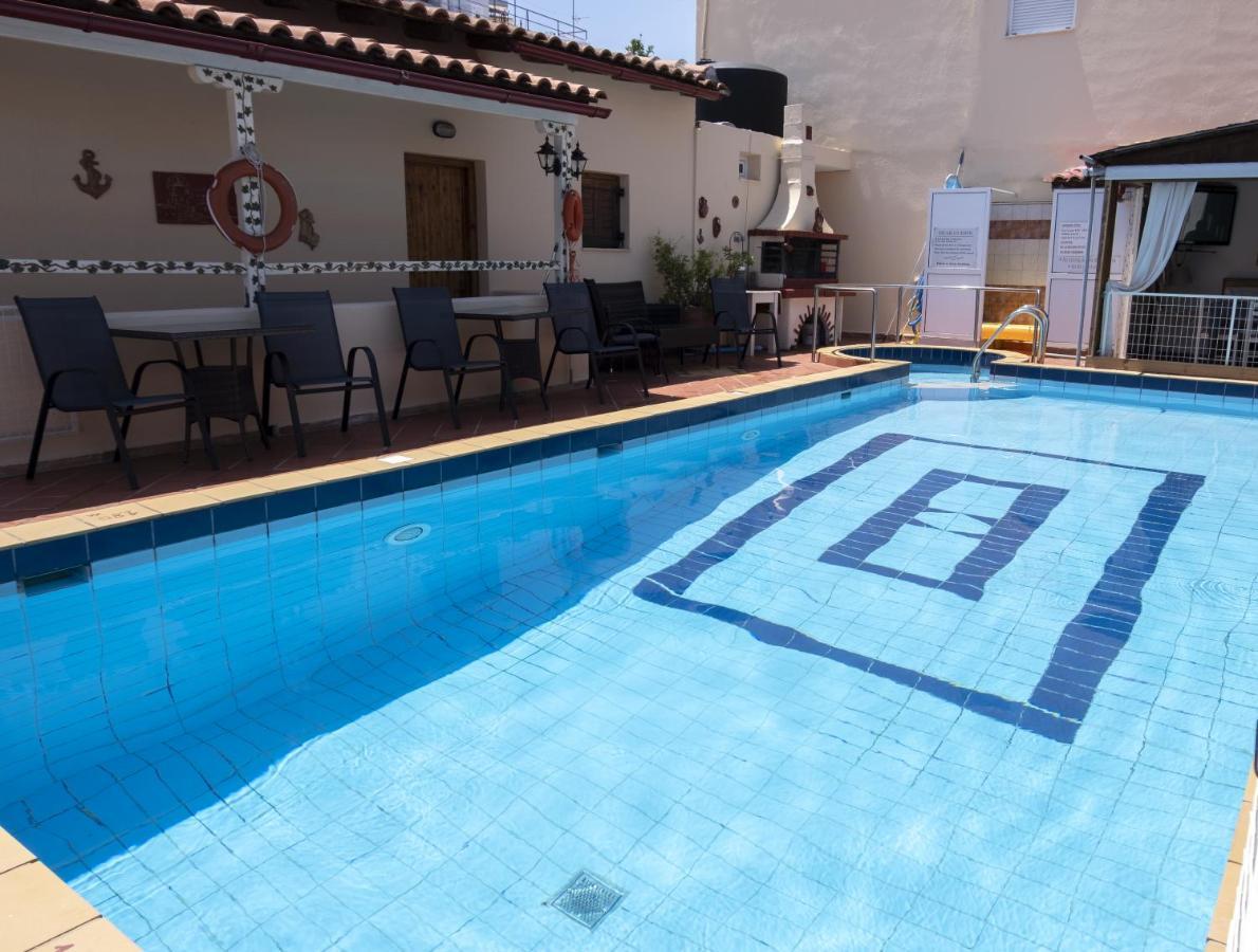 Taxiarchis Apartments Skiathos Town Luaran gambar