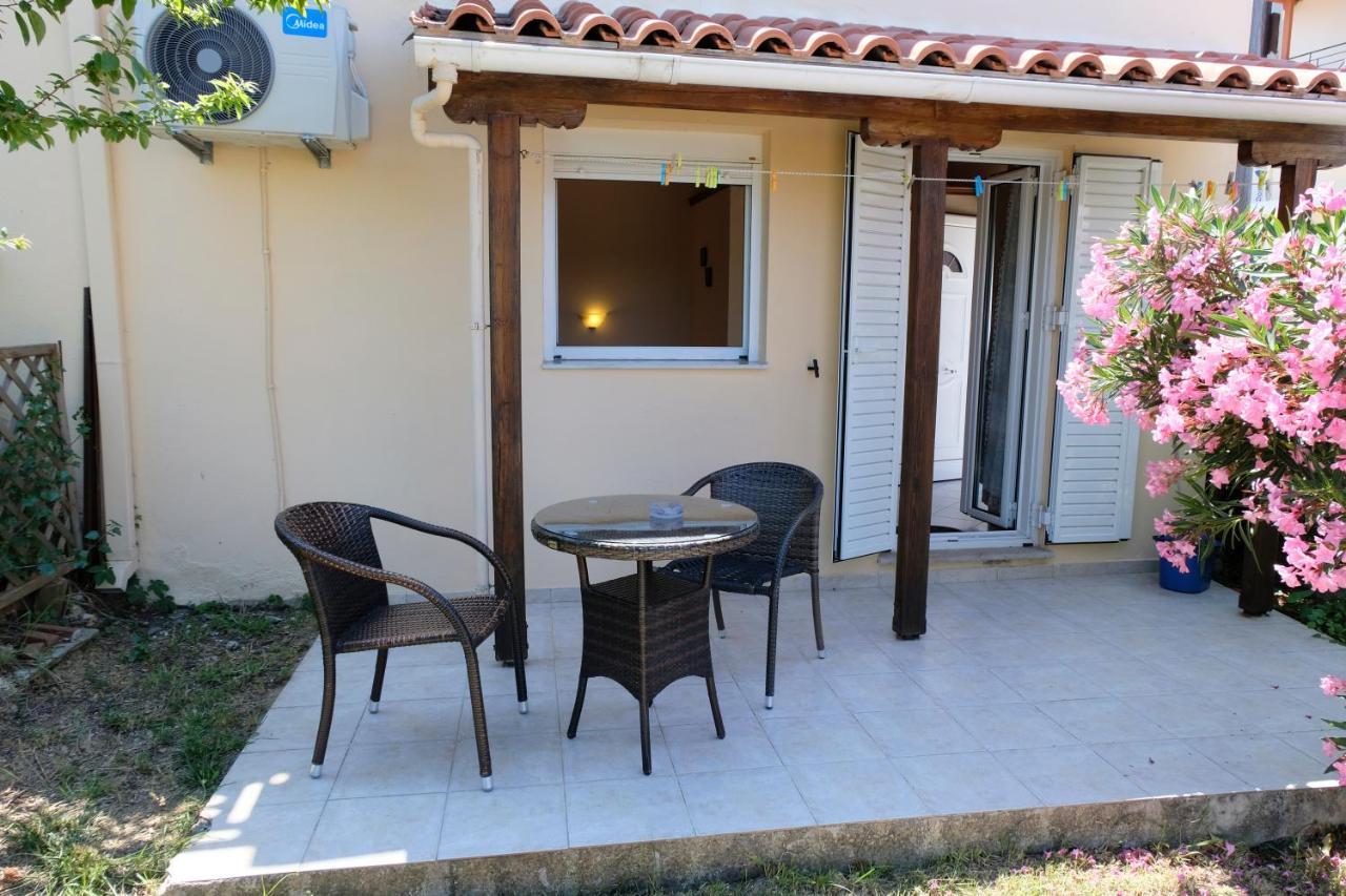 Taxiarchis Apartments Skiathos Town Luaran gambar