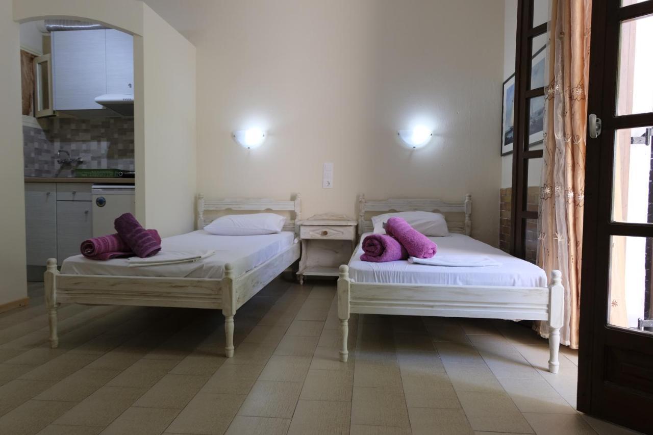 Taxiarchis Apartments Skiathos Town Luaran gambar