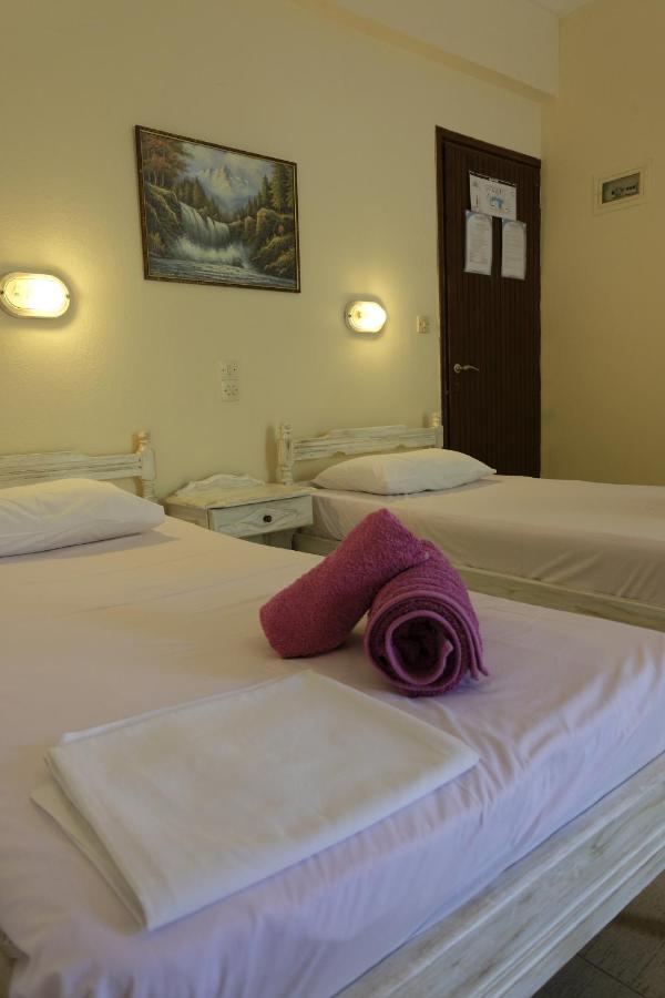 Taxiarchis Apartments Skiathos Town Luaran gambar