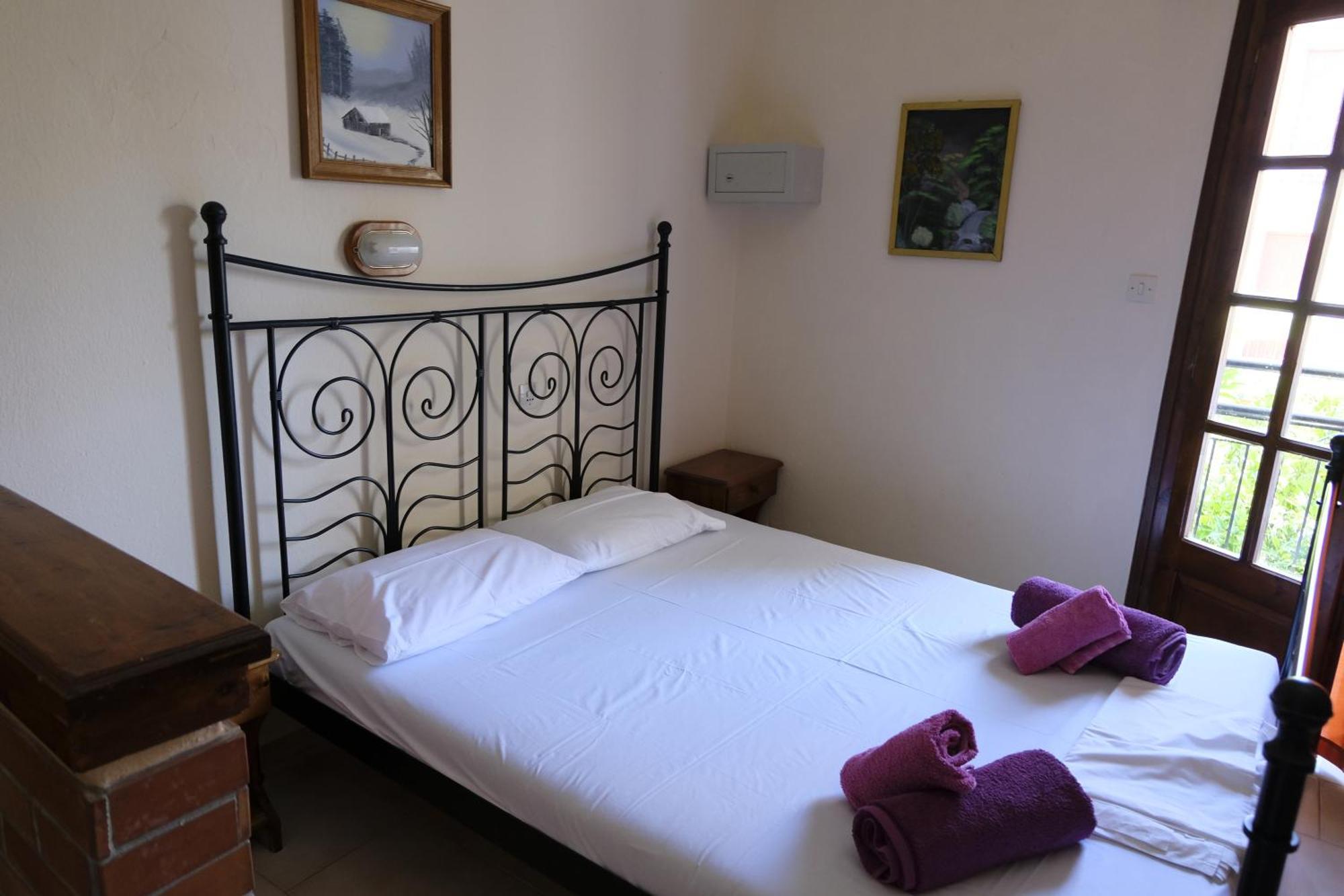 Taxiarchis Apartments Skiathos Town Bilik gambar